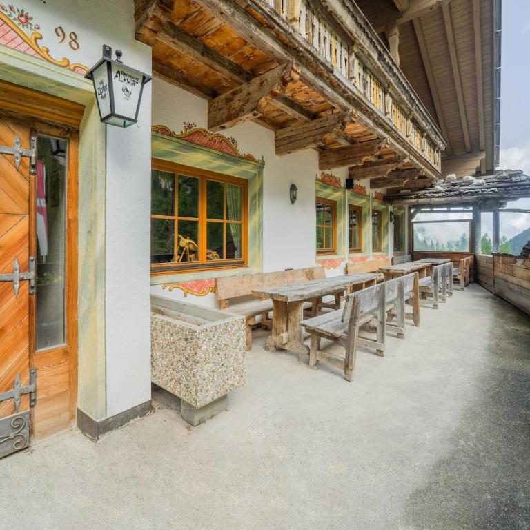 Chalet in Stubaital by Ski Slope & Sauna - Ferienhaus mit 5 Schlafzimmern - 20