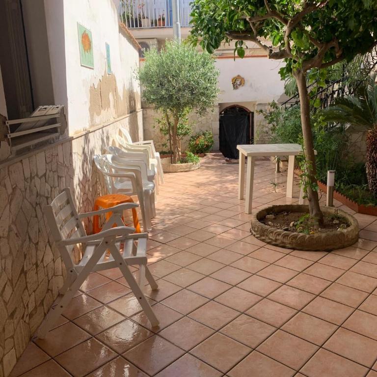 A due passi dal mare - Casa con 3 Camere da Letto - 12