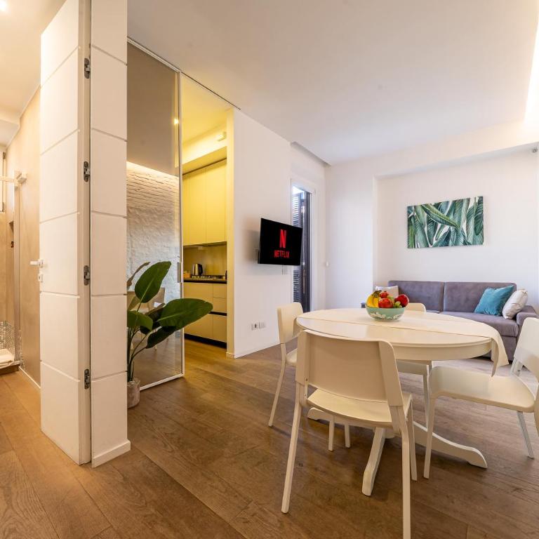 PIAZZA MAGGIORE-Luxury Apartment-Elegant Terrace - Appartamento con 2 Camere da Letto - 2