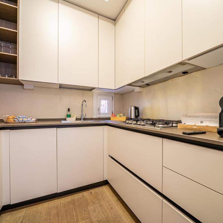PIAZZA MAGGIORE-Luxury Apartment-Elegant Terrace - Appartamento con 2 Camere da Letto - 3