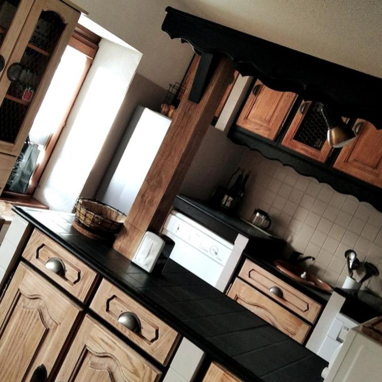 90 m2, 3 chambres, coeur de village, 10 mns des pistes, navette gratuite - Maison 3 Chambres - 12