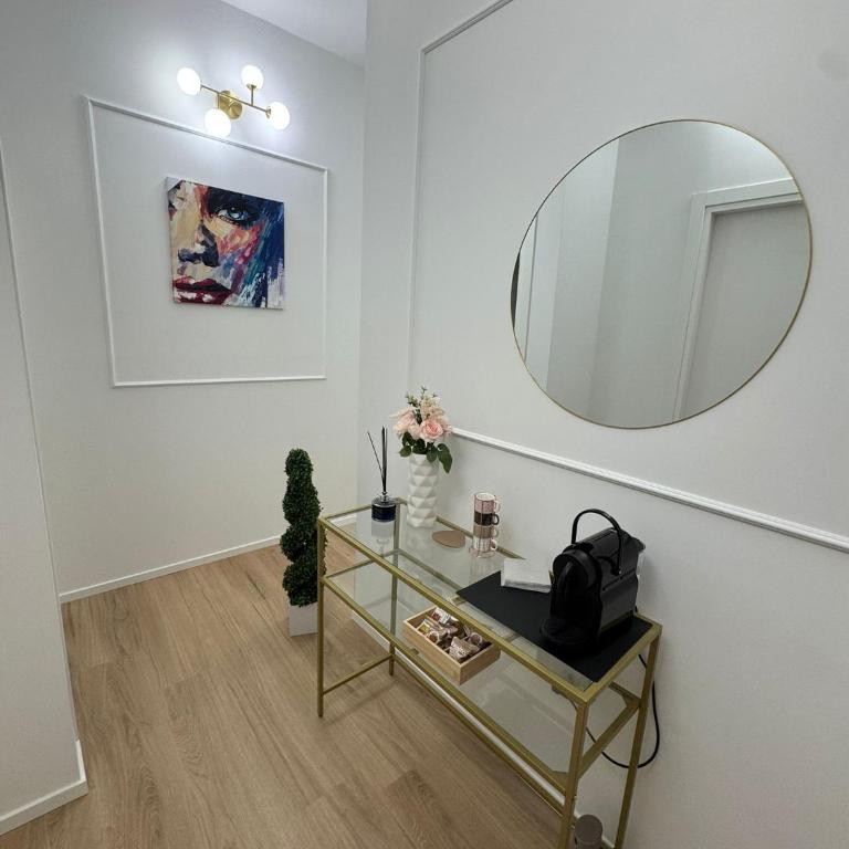 Marty Suites - Luxury Rooms - Camera Matrimoniale con Bagno Privato - 3