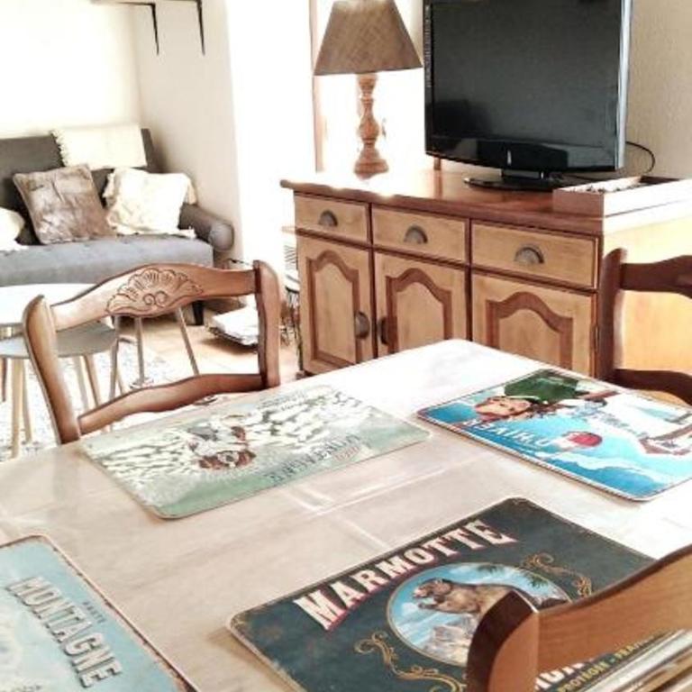 90 m2, 3 chambres, coeur de village, 10 mns des pistes, navette gratuite - Maison 3 Chambres - 49