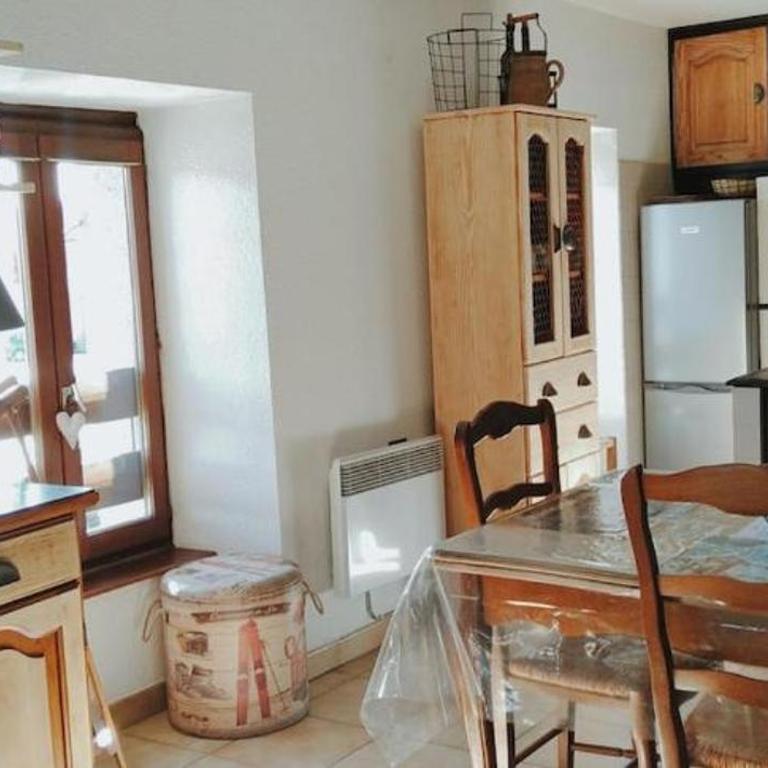 90 m2, 3 chambres, coeur de village, 10 mns des pistes, navette gratuite - Maison 3 Chambres - 44