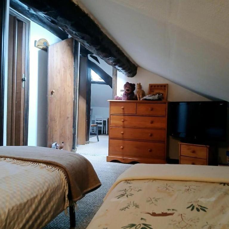90 m2, 3 chambres, coeur de village, 10 mns des pistes, navette gratuite - Maison 3 Chambres - 10