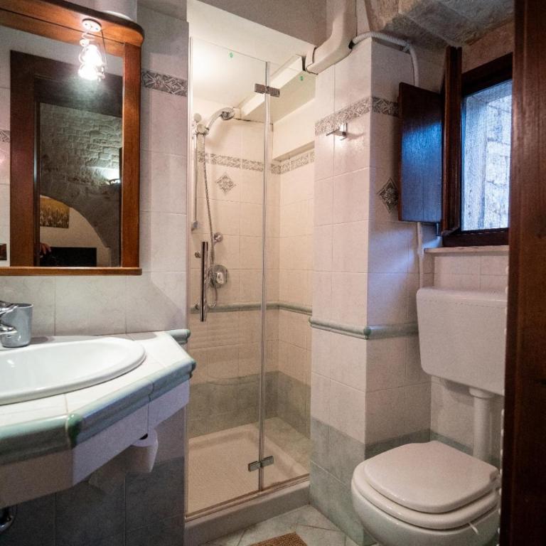 Dimora Conte Rossa - Two-Bedroom Apartment - 14
