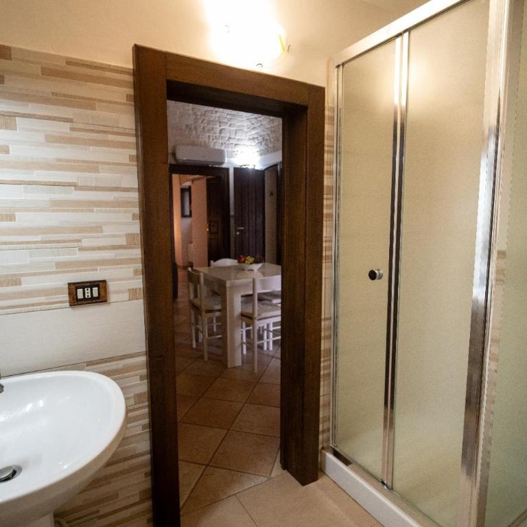 Dimora Conte Rossa - Two-Bedroom Apartment - 7