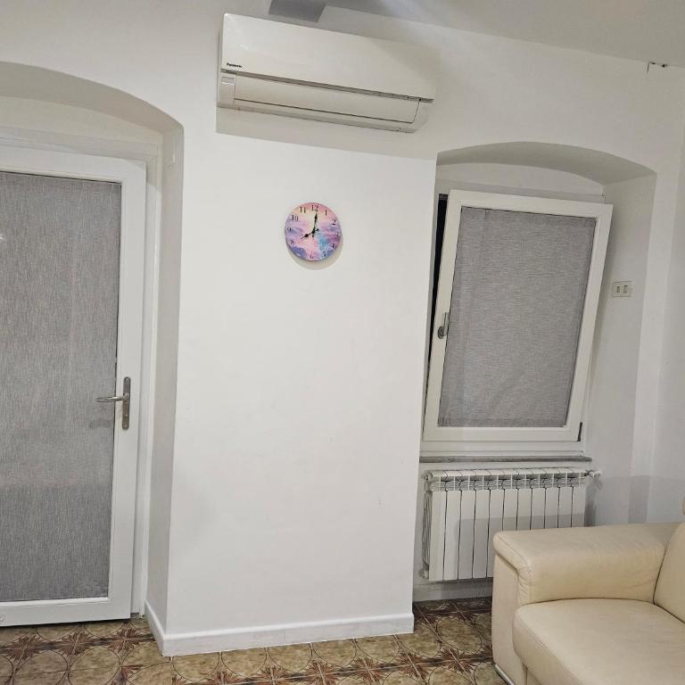Casa Arcobaleno - giardino e parcheggio gratuito - Casa con 2 Camere da Letto - 8