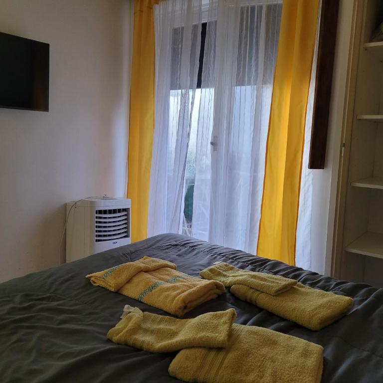 Mardel centrico con balcon a la calle - Apartamento de 1 dormitorio con vistas a la ciudad - 2