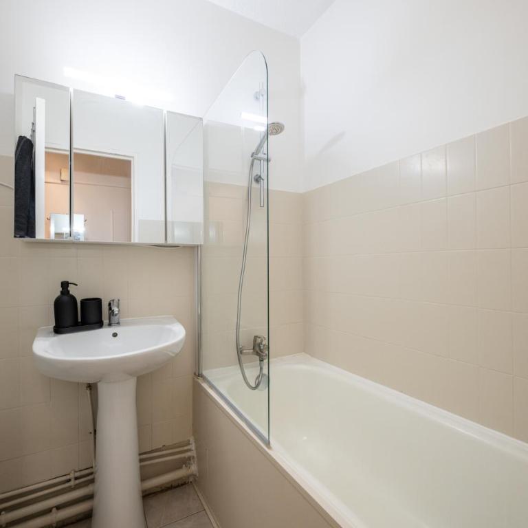 Le soleil niçois , proche mer et aéroport - Appartement 1 Chambre - 15