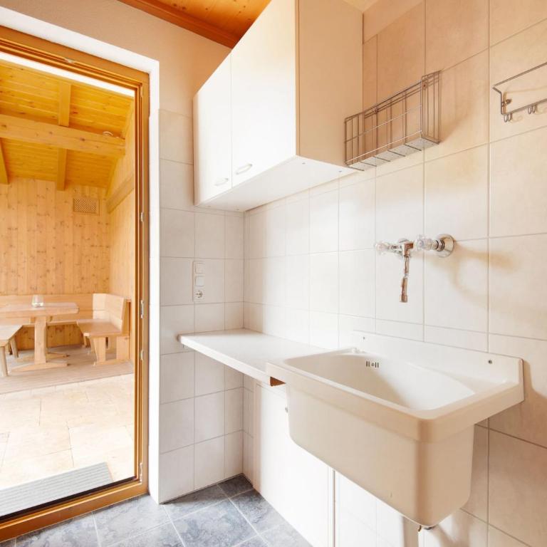 Chalet in Reith near Ski Slopes - Ferienhaus mit 4 Zimmern - 26