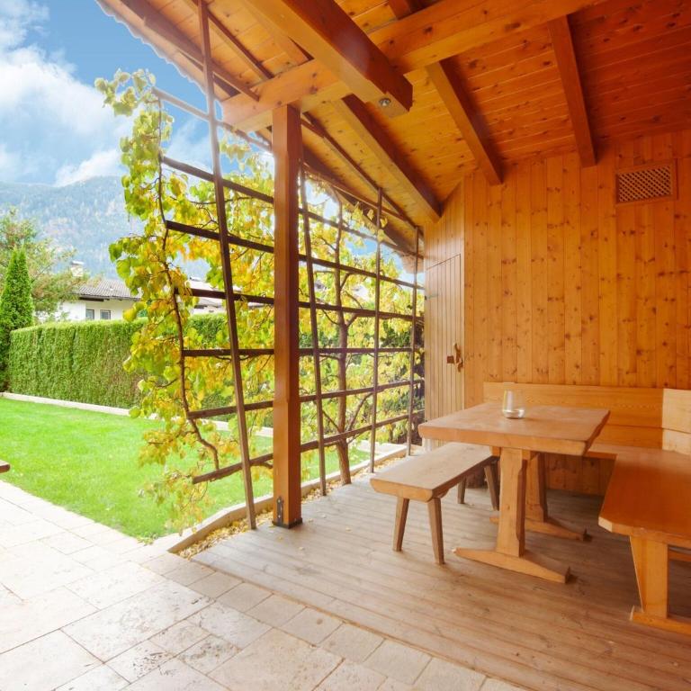 Chalet in Reith near Ski Slopes - Ferienhaus mit 4 Zimmern - 6