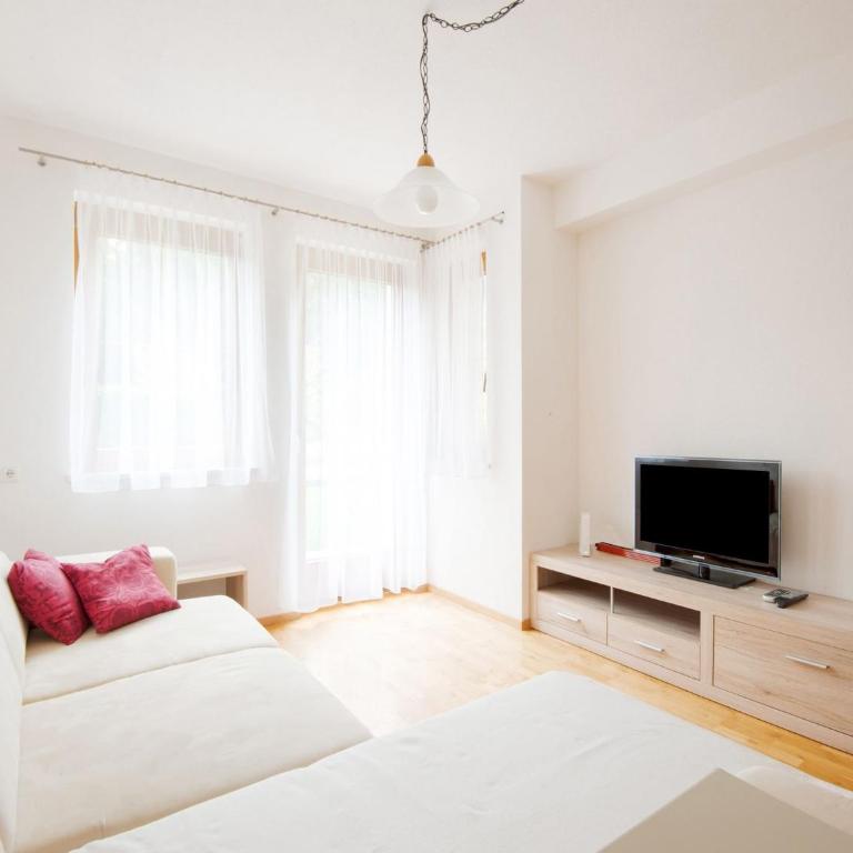 Chalet in Reith near Ski Slopes - Ferienhaus mit 4 Zimmern - 10