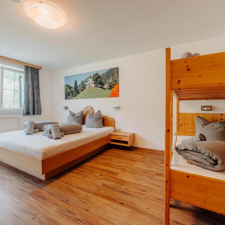 Appartment Ganahl - Apartment mit 3 Schlafzimmern und Dusche - 8