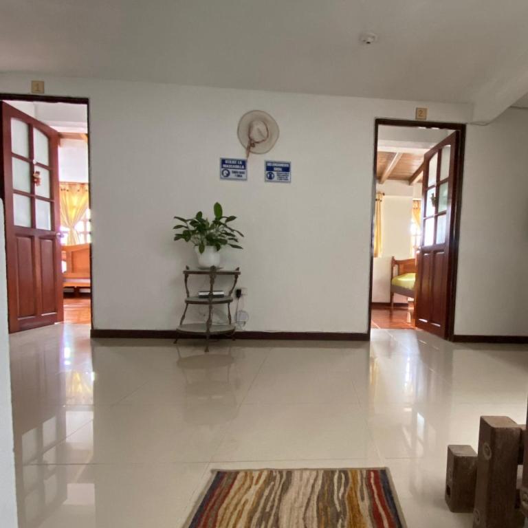 Chez Alicia Hostal - One-Bedroom Apartment - 7