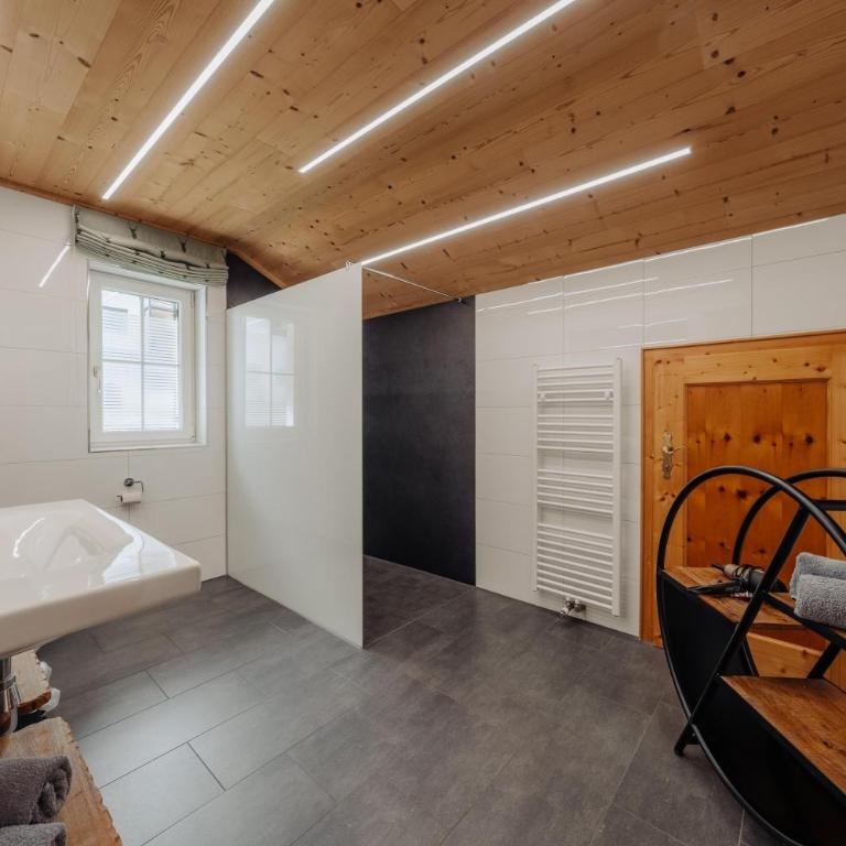 Appartment Ganahl - Apartment mit 2 Schlafzimmern und Dusche - 9