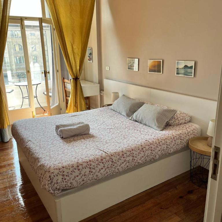 Kasa Reina HT LSS00215 - Habitación Doble con baño compartido - 6
