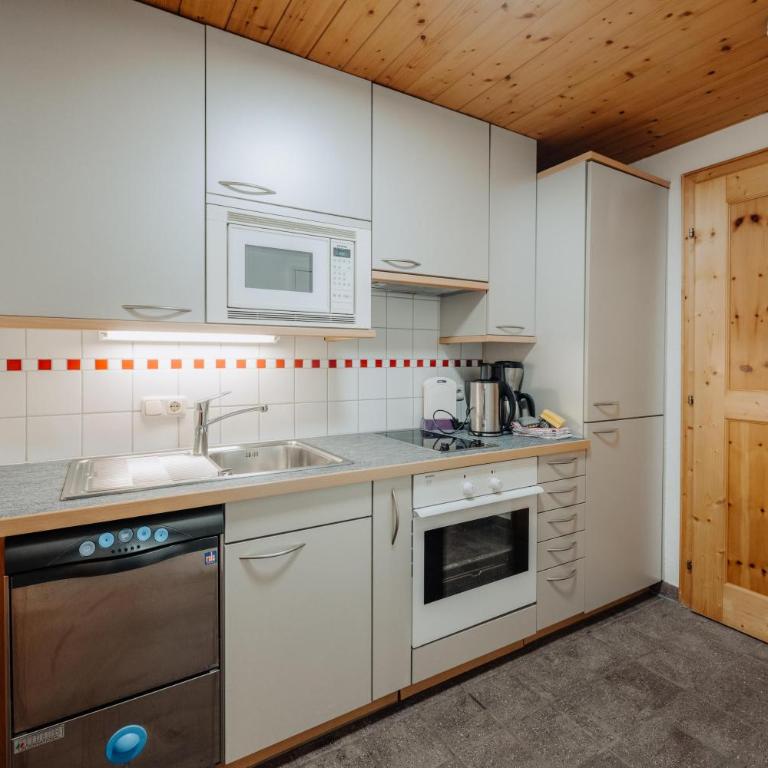Appartment Ganahl - Ferienhaus mit Dusche - 21