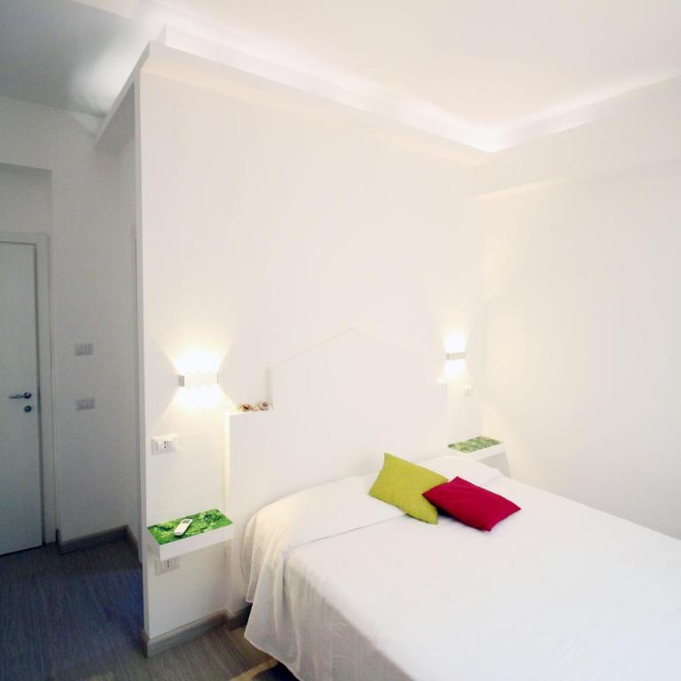Enjoy Tropea Accomodation - Double Room with Private Bathroom - 7