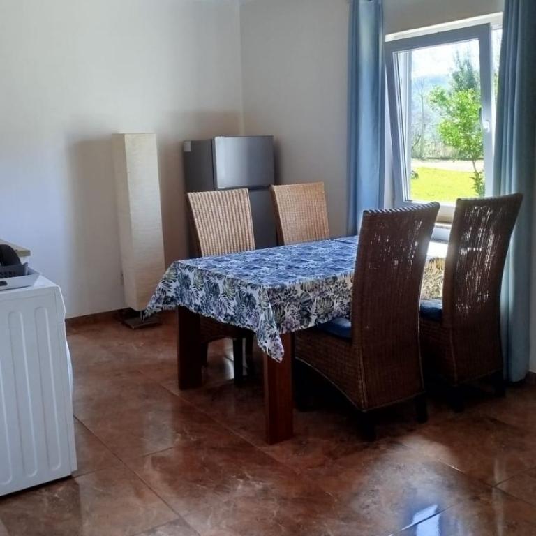 Casa Las Aves - One-Bedroom Apartment - 10