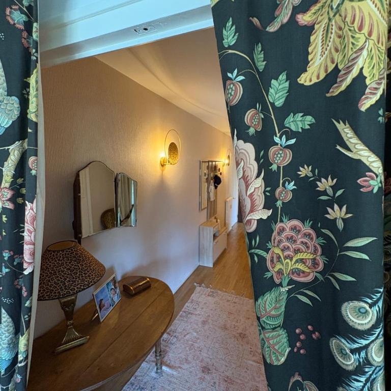 Entre Lac, Fleurs et Montagnes - Appartement 2 Chambres - 12