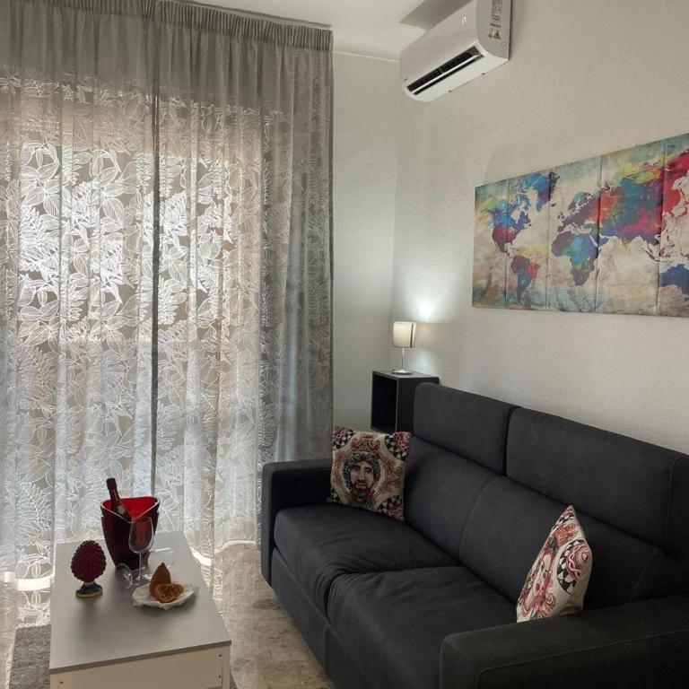 Casa Caruso Holiday Home Catania - One-Bedroom Apartment with Balcony - 8