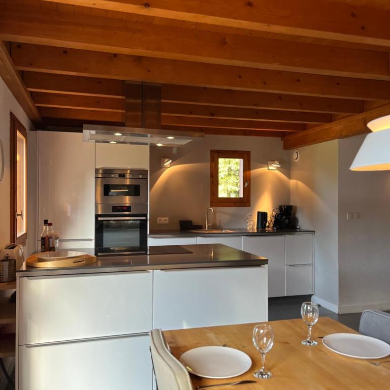 Chalet Oz ski-in ski-out - Chalet - 4