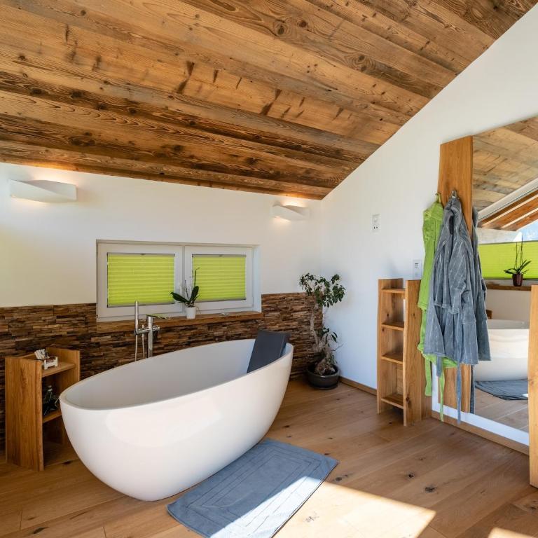 Chalet in Neukirchen by Wildkogel Ski Slopes - Chalet mit 3 Schlafzimmern - 23