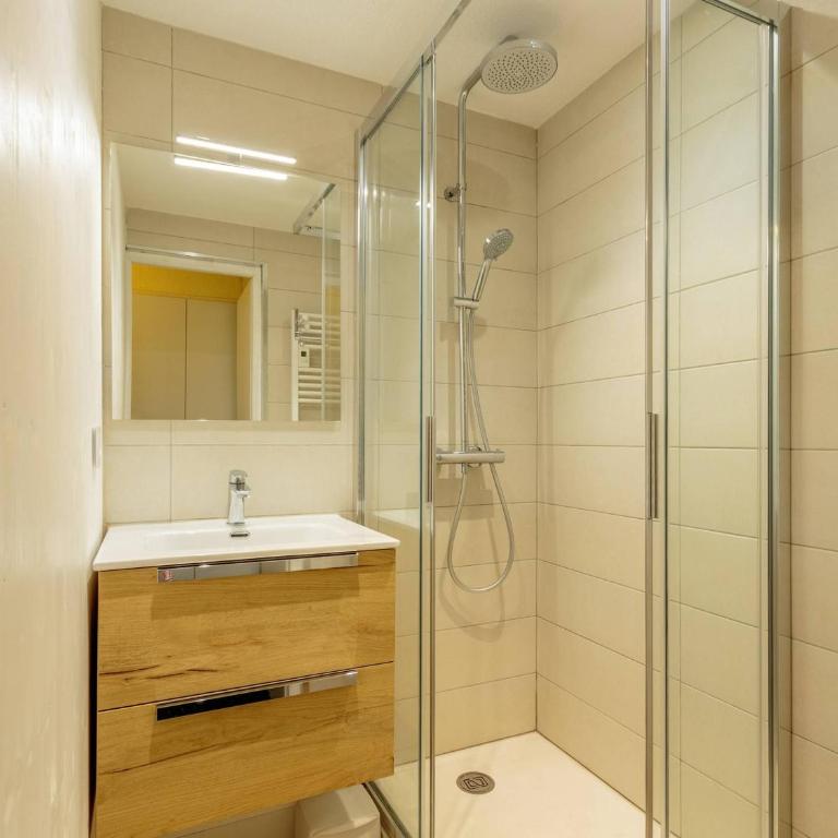 Appartement 2 pièces pour 5 pers, vue sud-ouest, proche pistes - Apartment mit 1 Schlafzimmer - 5