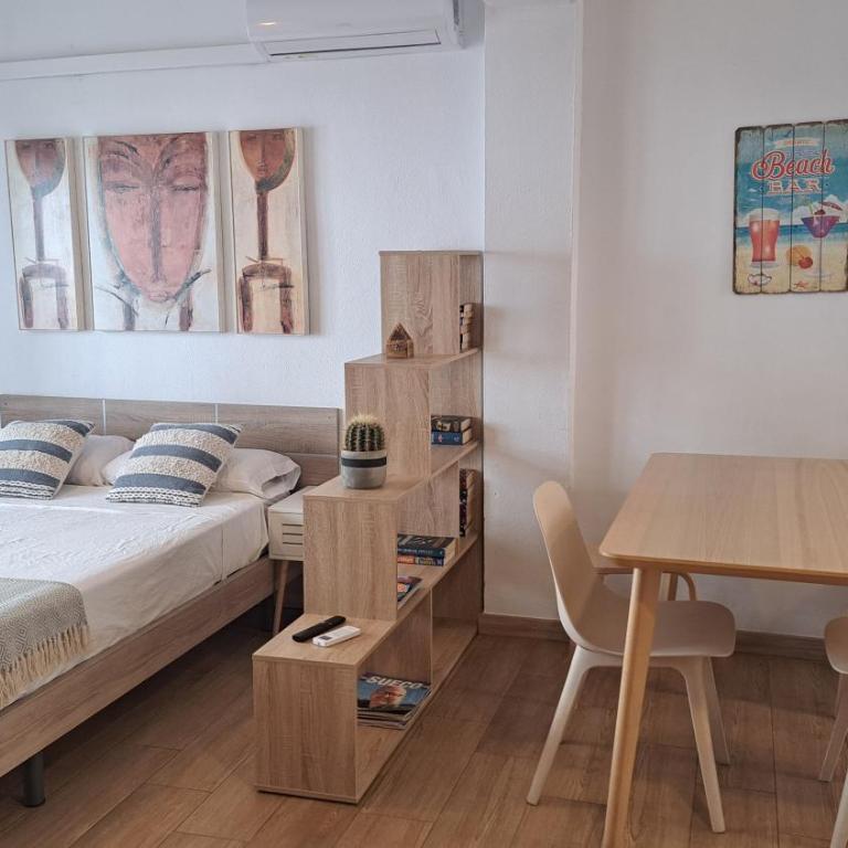Studio Cervantes - 100m Beach & City Center - Estudio con balcón - 7