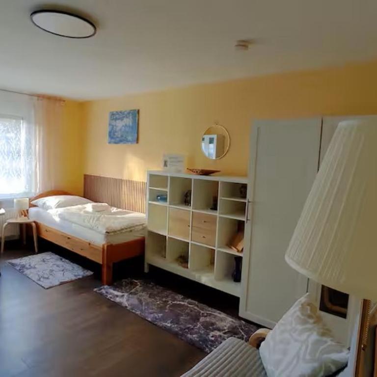 Up'N'Down - Rooms - Einzelzimmer mit Gartenblick - 7