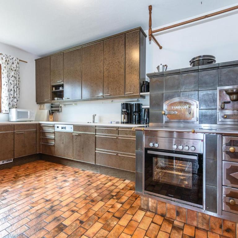 Chalet in Neukirchen near Ski Wildkogel - Ferienhaus mit 7 Schlafzimmern - 10