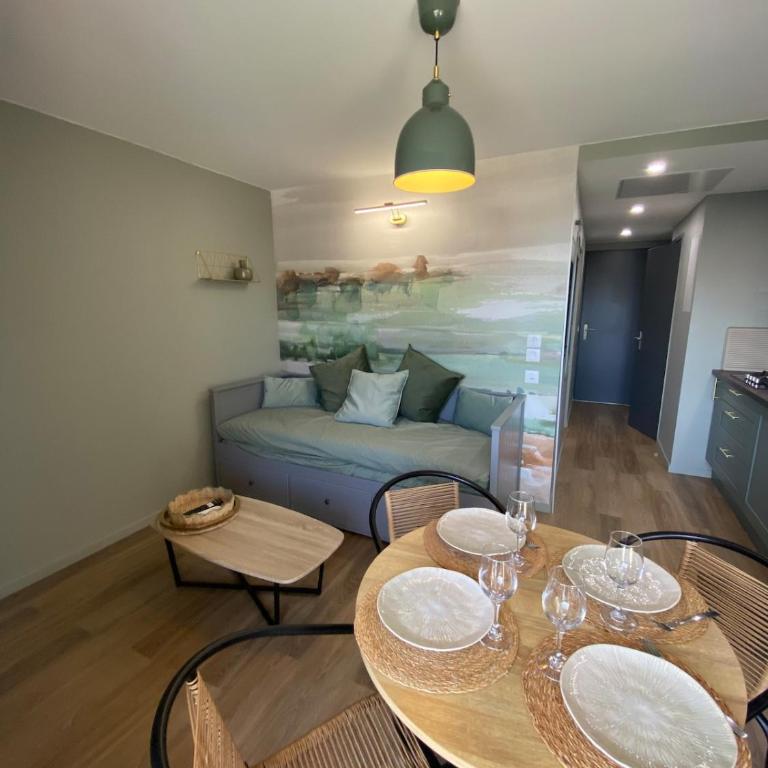 La dolce vita, climatisé , parking, piscine 1 chambre - Appartement 1 Chambre - 1