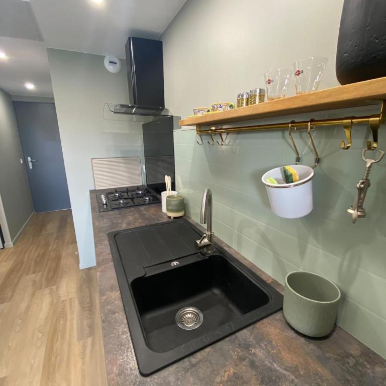 La dolce vita, climatisé , parking, piscine 1 chambre - Appartement 1 Chambre - 21