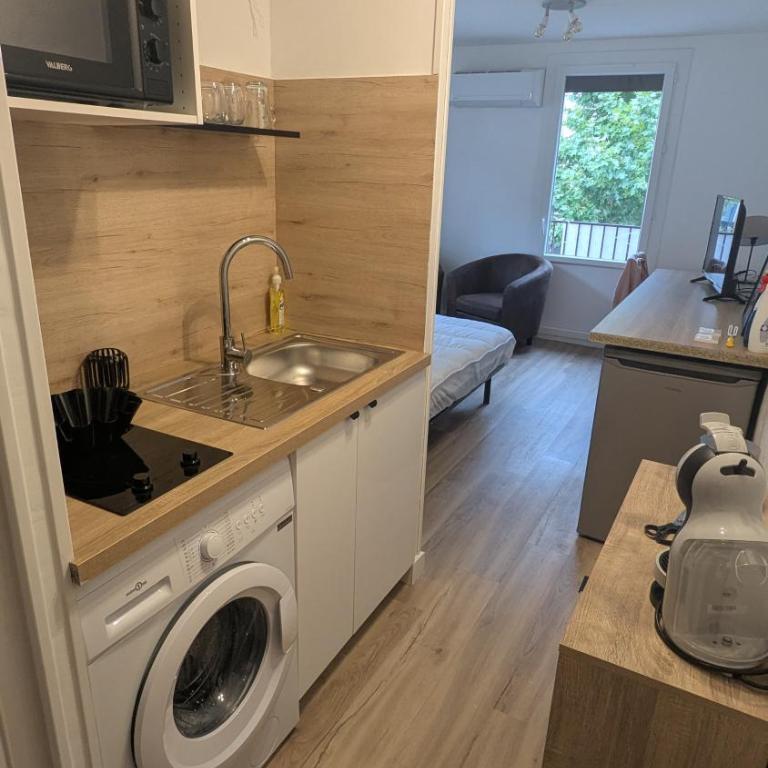 Studio climatisé en face des cures - Appartement 1 Chambre - 3