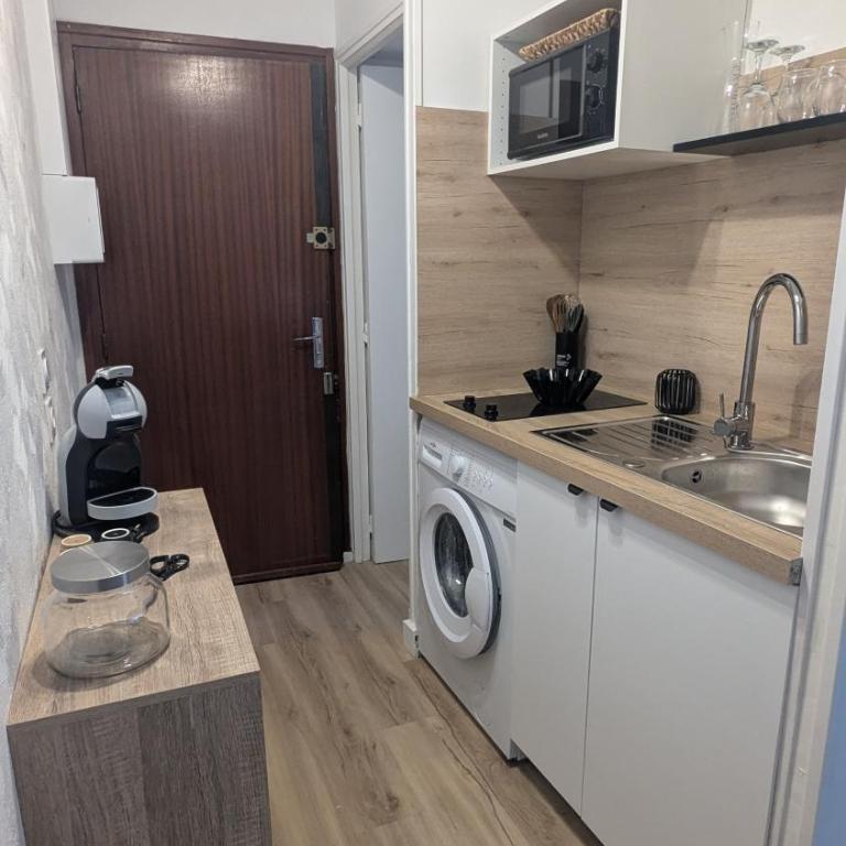 Studio climatisé en face des cures - Appartement 1 Chambre - 6