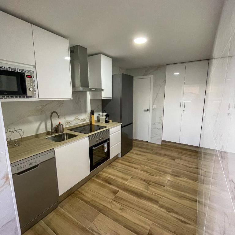 Apartamento Federico Deluxe con Terraza y garaje - Apartamento - 8