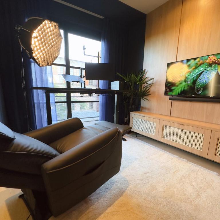 The Workspace ASU Premium Office Apartment - One-Bedroom Apartment - 2