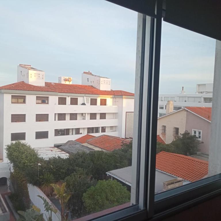 Oportunidad Punta del Este con luz y mar - One-Bedroom Apartment - 2