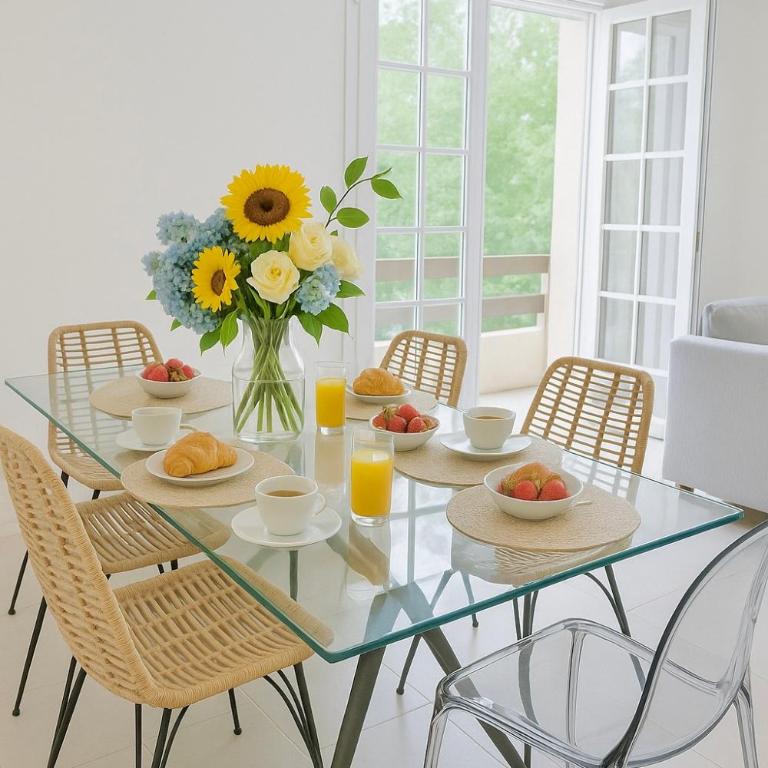 Élégant T3 neuf, 6 pers, clim, balcon, pkg gratuit, 5 min du Port - Apartamento de 2 dormitorios - 3