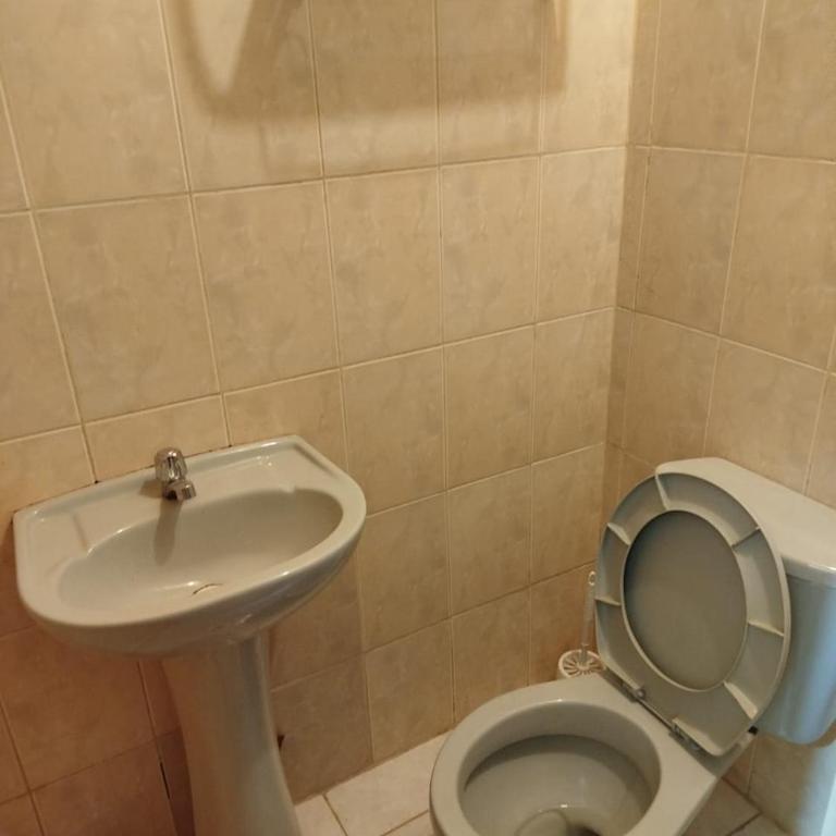 Alquiler de mini departamento - Two-Bedroom Apartment - 2