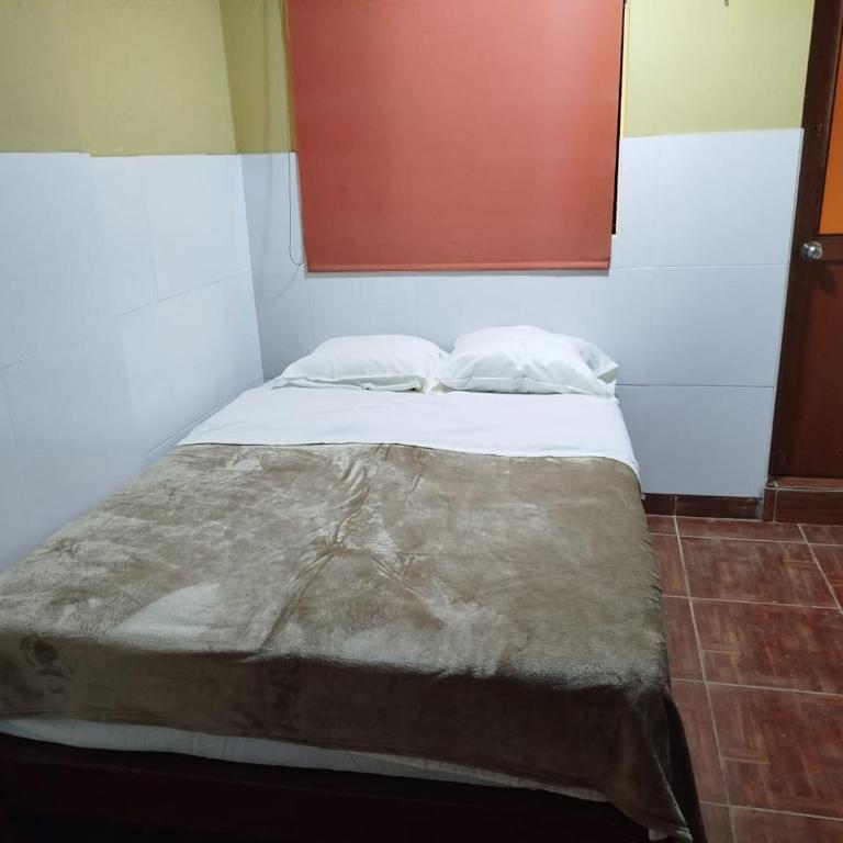 Alquiler de mini departamento - Two-Bedroom Apartment - 4