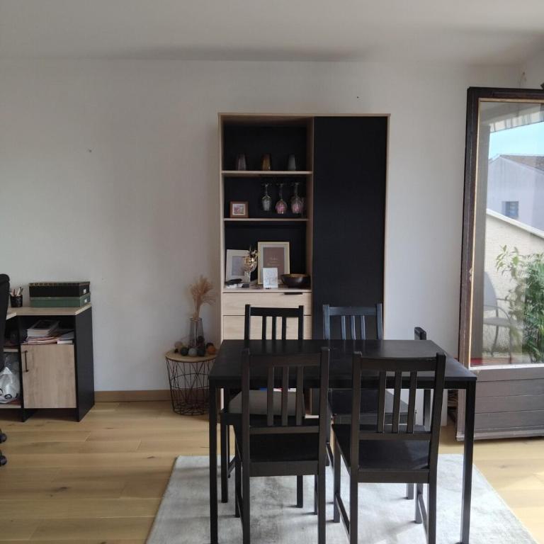 Appartement près du centre - Appartement 1 Chambre - 13