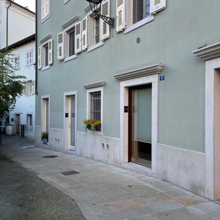 Habemus Loft - The Twins raffinato design contemporaneo nel cuore storico di Trieste - Appartamento con 1 Camera da Letto - 60