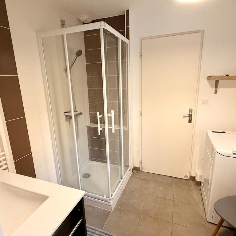 L'harmattan Studio T1 PREMIUM dans résidence Privée avec Patio à proximité - Studio Deluxe - 5