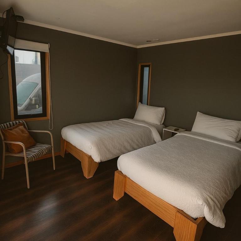 Chagual Los Vilos Lodging - Habitación Doble con baño privado - 2 camas - 3
