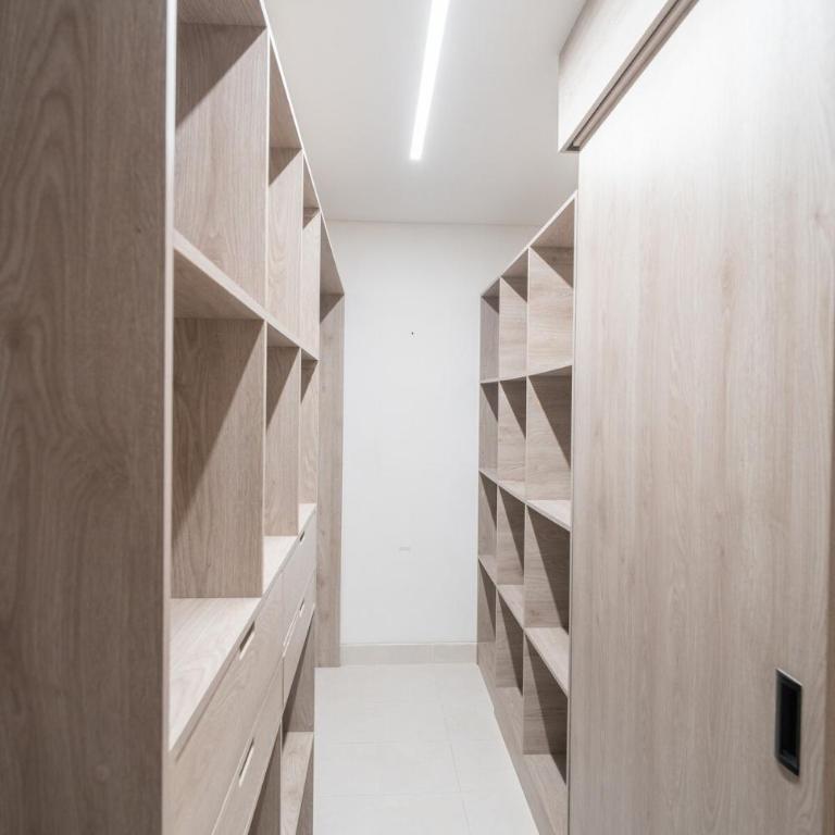 Edificio TIVOLI - Three-Bedroom Apartment - 5