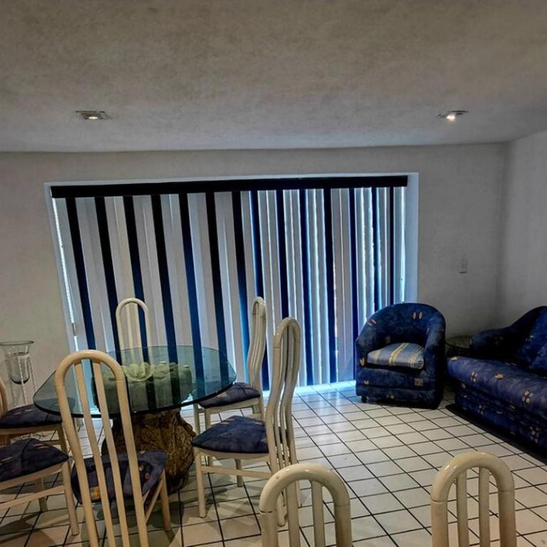 Hermoso lugar en zona turística - Double Room with Balcony and Sea View - 1