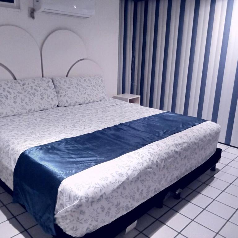 Hermoso lugar en zona turística - Double Room with Balcony and Sea View - 6