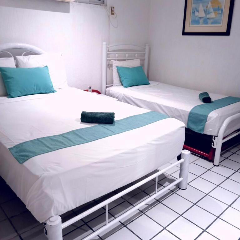 Hermoso lugar en zona turística - Double Room with Balcony and Sea View - 19